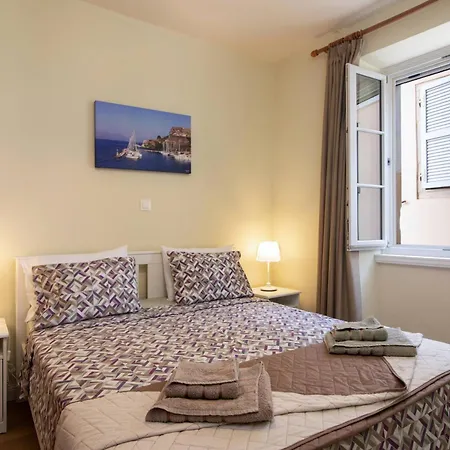 Dei Vecchi Casa By Corfuescapes דירה